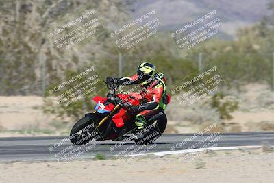 media/Jan-15-2026-Racers Edge (Thu) [[dfebeb70ab]]/3-B Group/Session 4 (Turn 6 Inside)/